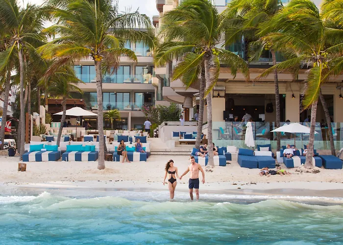 Thompson House By Hyatt Hotel 4*